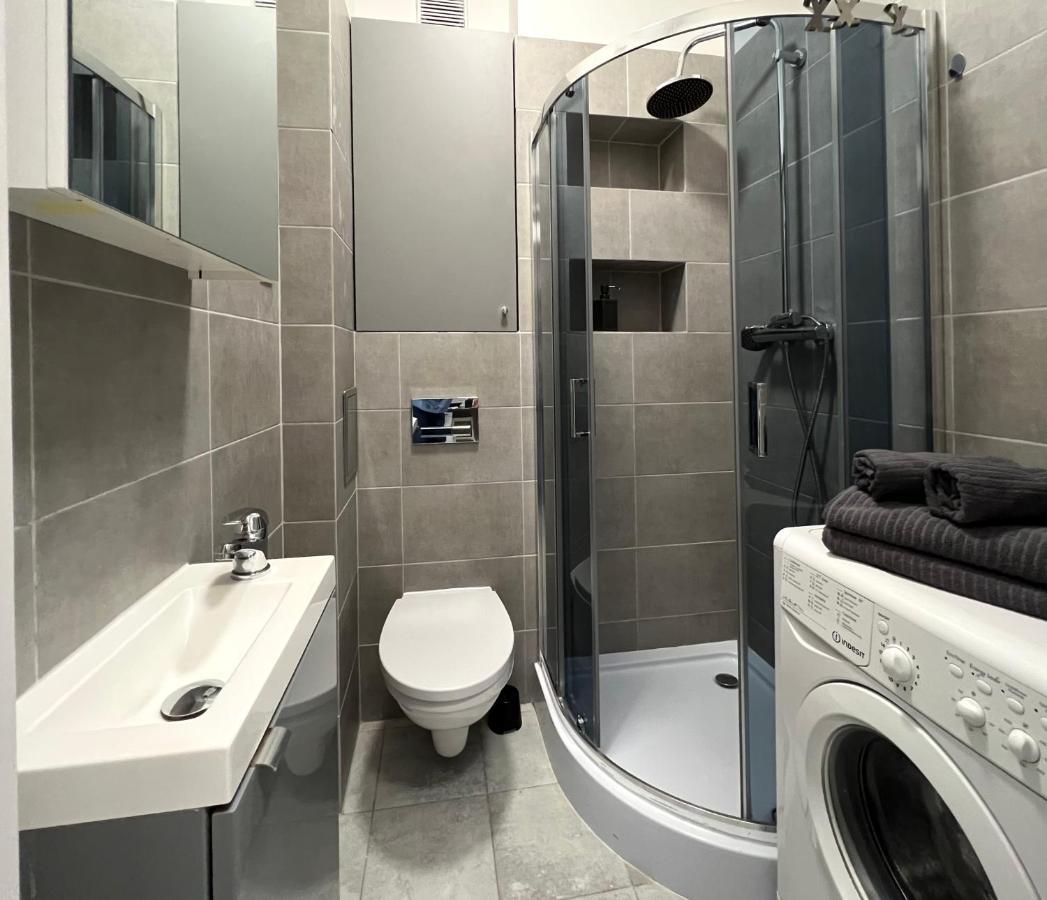 K22 Andersa 12 M Ratusz Arsenal Apartment Warsaw Luaran gambar